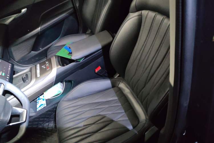 Used CHANGAN NEVO A05 2025 Truly Delicious Edition 145 Beyond-Grade Version Left Front Seat