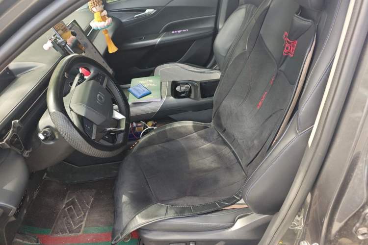 Used CHANGAN NEVO A05 2025 Truly Delicious Edition 145 Beyond-Grade Version Left Front Seat