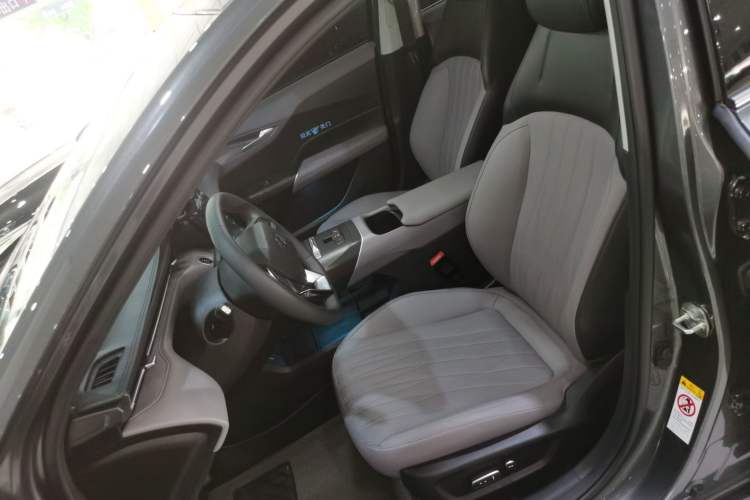 Used CHANGAN NEVO A05 2025 Truly Delicious Edition 145 Beyond-Grade Version Left Front Seat