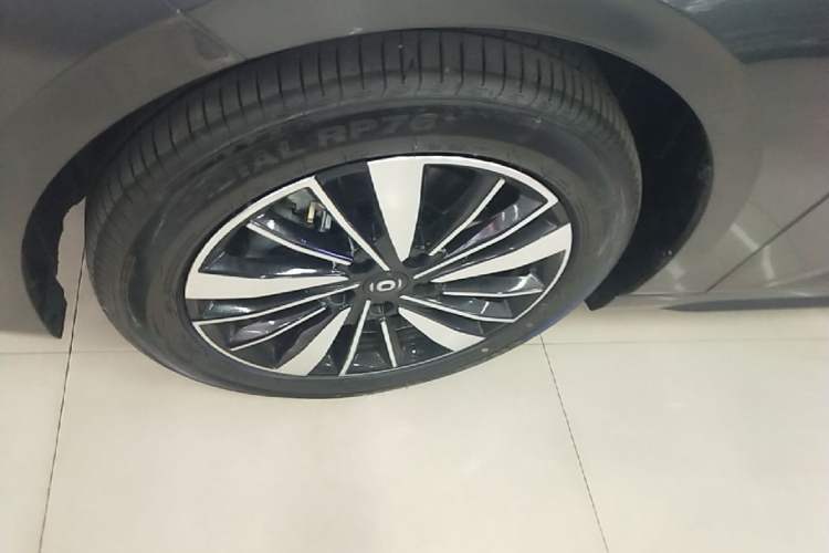 Used CHANGAN NEVO A05 2025 Truly Delicious Edition 145 Beyond-Grade Version Left Front Wheel Hub