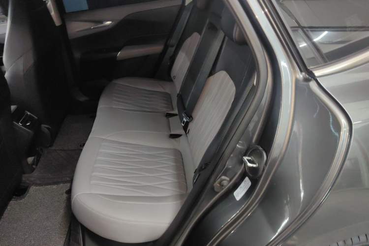 Used CHANGAN NEVO A05 2025 Truly Delicious Version 145 Excellence Edition Left Rear Seat