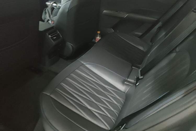 Used CHANGAN NEVO A05 2025 Truly Delicious Edition 145 Beyond-Grade Version Left Rear Seat