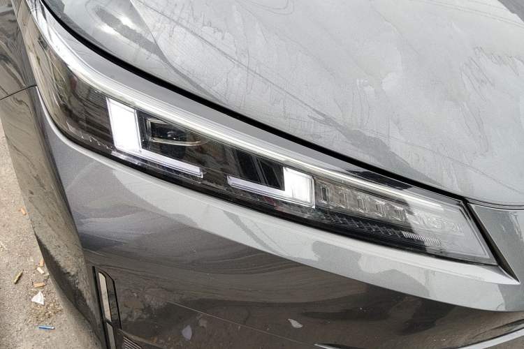 Used CHANGAN NEVO A05 2025 Truly Delicious Edition 145 Beyond-Grade Version Right Front Headlight
