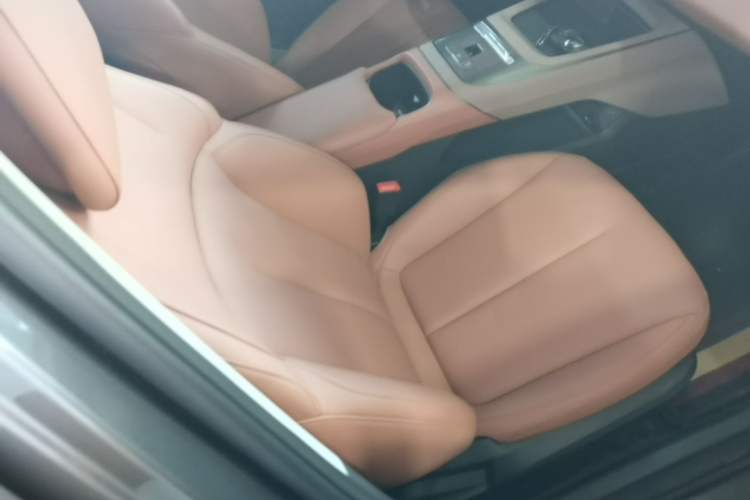 Used CHANGAN NEVO A05 2025 Truly Delicious Edition 70 – Beyond Excellence Right Front Seat