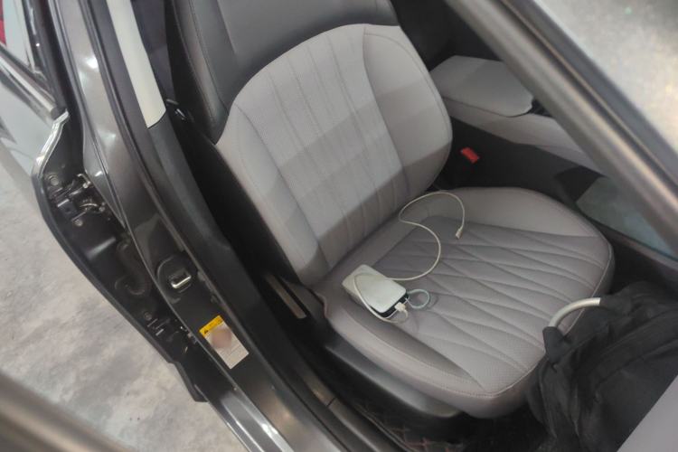 Used CHANGAN NEVO A05 2025 Truly Delicious Version 145 Excellence Edition Right Front Seat