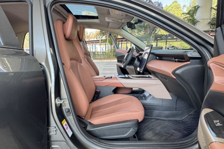 Used CHANGAN NEVO A05 2025 Truly Delicious Edition 70 – Beyond Excellence Right Front Seat