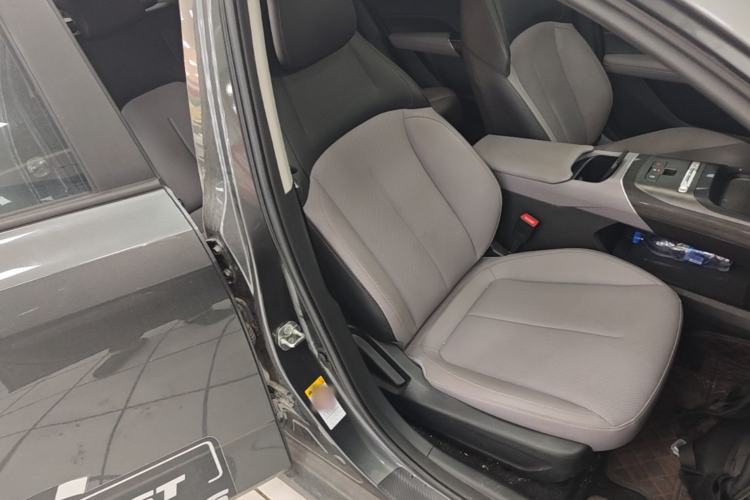 Used CHANGAN NEVO A05 2025 Truly Delicious Edition 70 – Beyond Excellence Right Front Seat