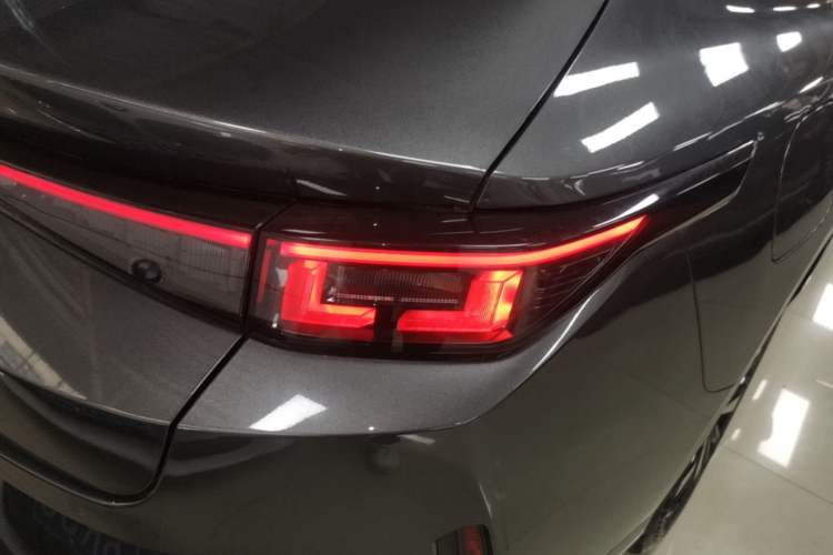 Used CHANGAN NEVO A05 2025 Truly Delicious Edition 70 – Beyond Excellence Right Rear Taillight