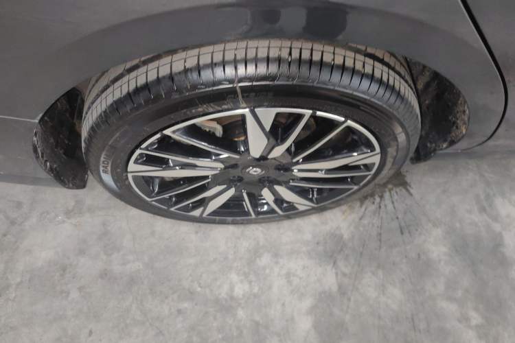 Used CHANGAN NEVO A05 2025 Truly Delicious Version 145 Excellence Edition Right Rear Wheel Hub