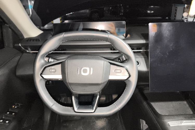 Used CHANGAN NEVO A05 2025 Truly Delicious Edition 70 – Beyond Excellence Steering Wheel