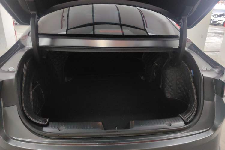 Used CHANGAN NEVO A05 2025 Truly Delicious Version 145 Excellence Edition Trunk