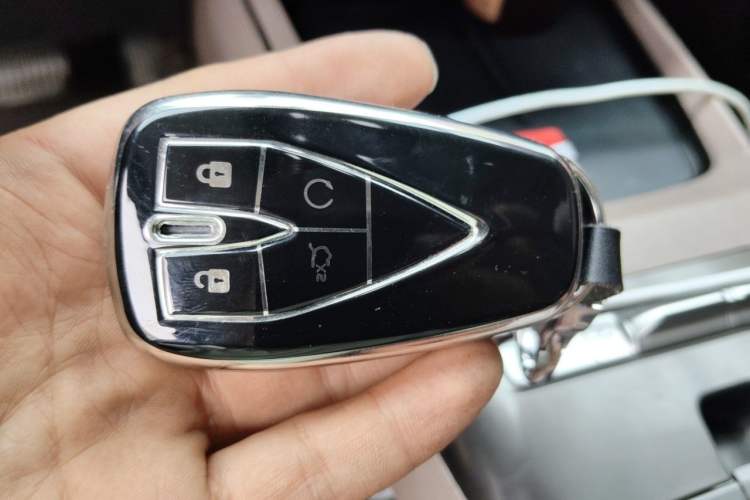 Used CHANGAN NEVO A05 2025 Truly Delicious Edition 145 Beyond-Grade Version Vehicle Key