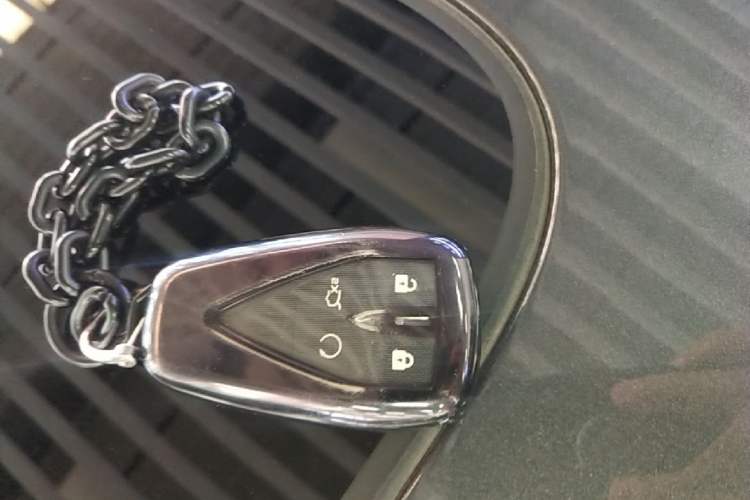 Used CHANGAN NEVO A05 2025 Truly Delicious Edition 145 Beyond-Grade Version Vehicle Key
