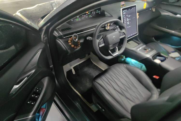 Used CHANGAN NEVO A05 2025 Truly Delicious Edition 145 Beyond-Grade Version Driver Seat