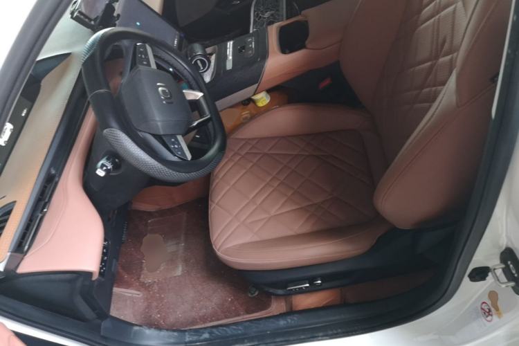 Used CHANGAN NEVO A05 2025 Truly Delicious Version 145 Excellence Edition Left Front Seat