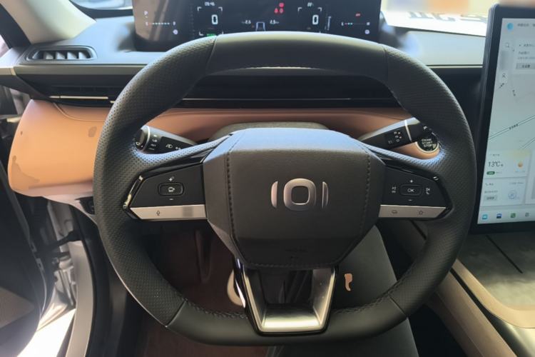 Used CHANGAN NEVO A05 2025 Truly Delicious Edition 70 – Beyond Excellence Steering Wheel