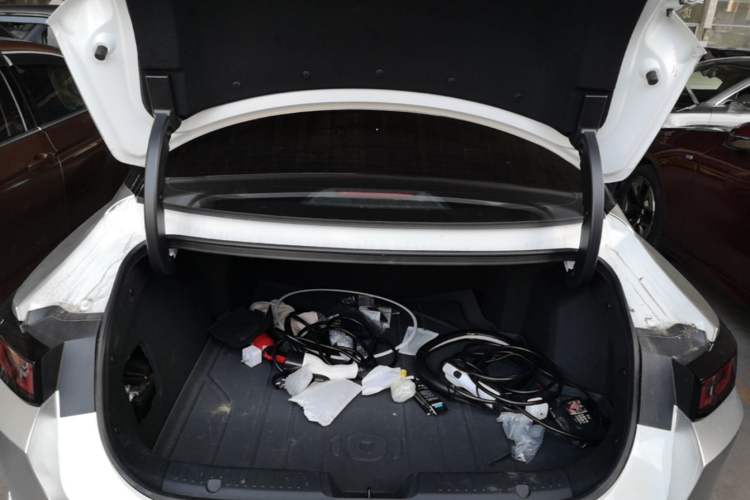 Used CHANGAN NEVO A05 2025 Truly Delicious Version 145 Excellence Edition Trunk