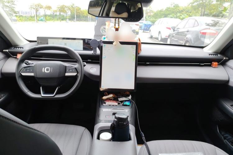 Used CHANGAN NEVO A05 2025 Truly Delicious Version 145 Excellence Edition Center Console
