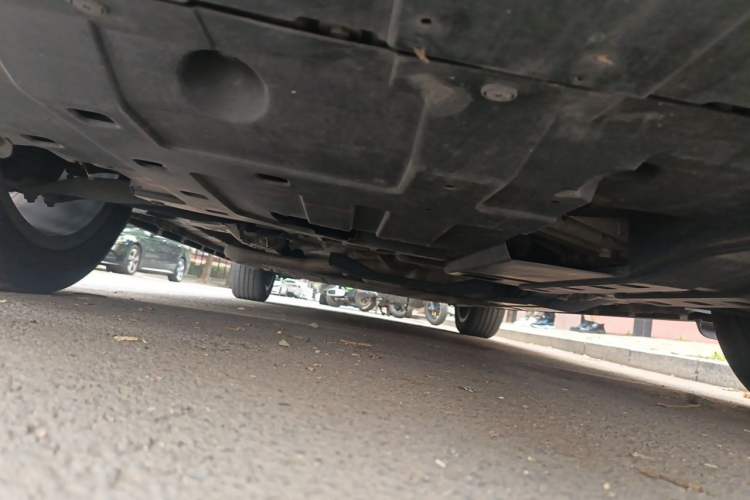 Used CHANGAN NEVO A05 2025 Truly Delicious Edition 145 Beyond-Grade Version Chassis Front Right