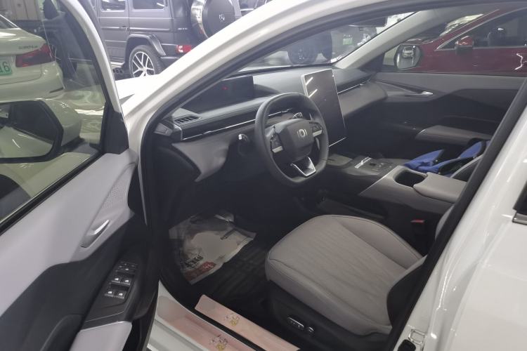 Used CHANGAN NEVO A05 2025 Truly Delicious Edition 145 Beyond-Grade Version Driver Seat