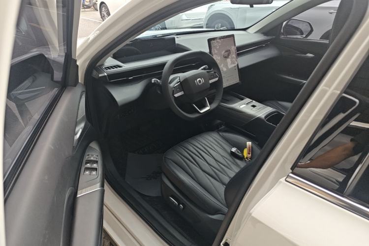 Used CHANGAN NEVO A05 2025 Truly Delicious Edition 145 Beyond-Grade Version Driver Seat