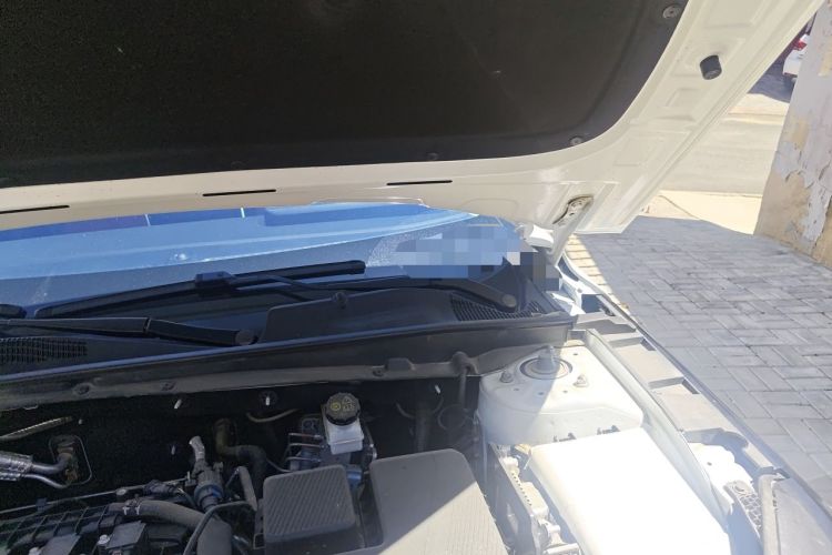 Used CHANGAN NEVO A05 2025 Truly Delicious Edition 145 Beyond-Grade Version Engine Bay Left