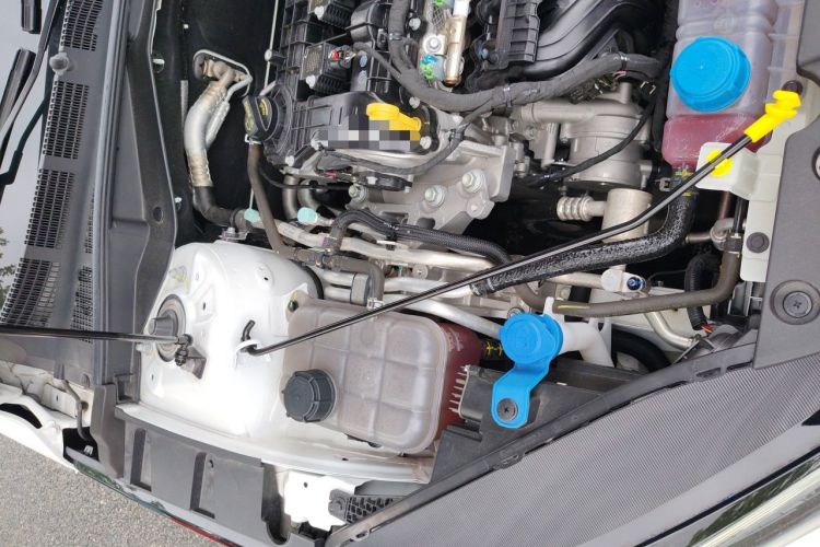 Used CHANGAN NEVO A05 2025 Truly Delicious Version 145 Excellence Edition Engine Bay Right