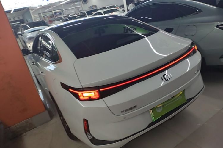 Used CHANGAN NEVO A05 2025 Truly Delicious Edition 145 Beyond-Grade Version Exterior 2