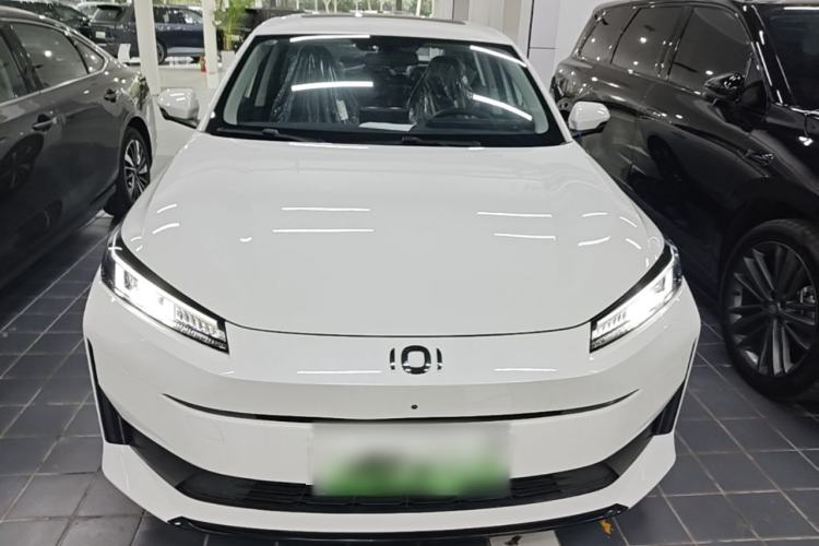Used CHANGAN NEVO A05 2025 Truly Delicious Edition 145 Beyond-Grade Version Front