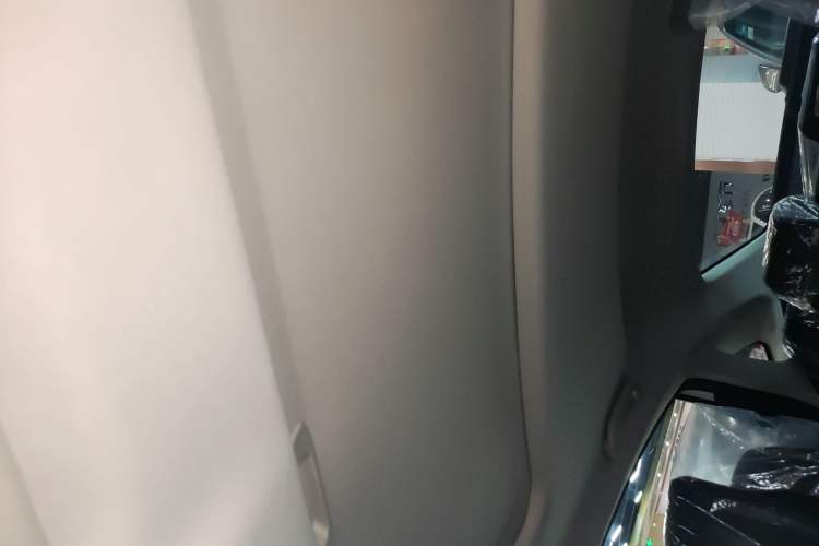 Used CHANGAN NEVO A05 2025 Truly Delicious Version 145 Excellence Edition Headliner