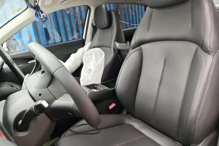 Used CHANGAN NEVO A05 2025 Truly Delicious Version 70 Leading Edition Left Front Seat