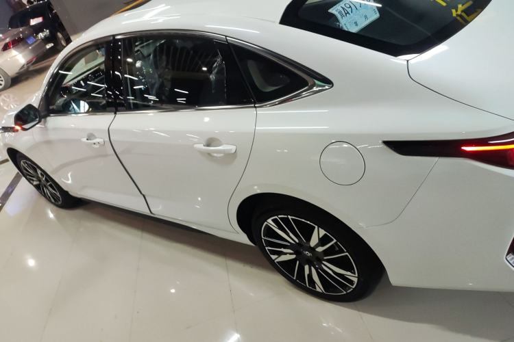 Used CHANGAN NEVO A05 2025 Truly Delicious Version 145 Excellence Edition Left Side