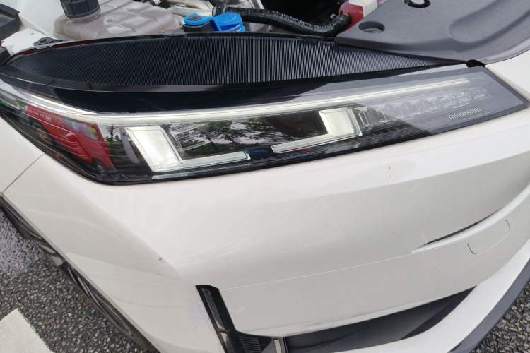 Used CHANGAN NEVO A05 2025 Truly Delicious Version 145 Excellence Edition Right Front Headlight