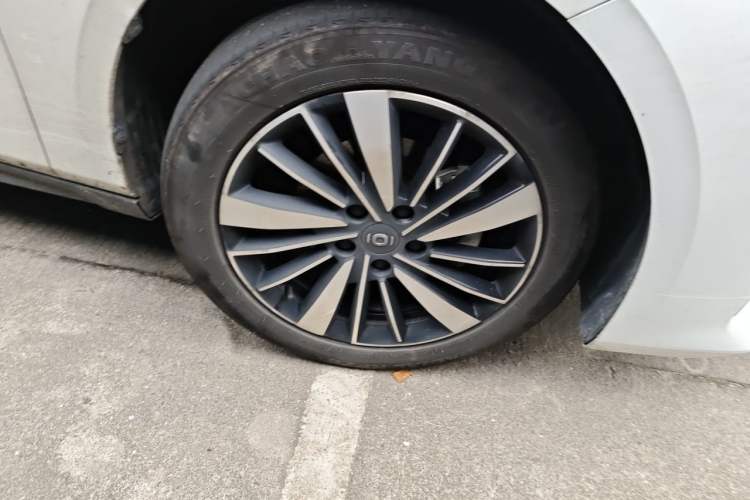 Used CHANGAN NEVO A05 2025 Truly Delicious Version 70 Leading Edition Right Front Wheel Hub