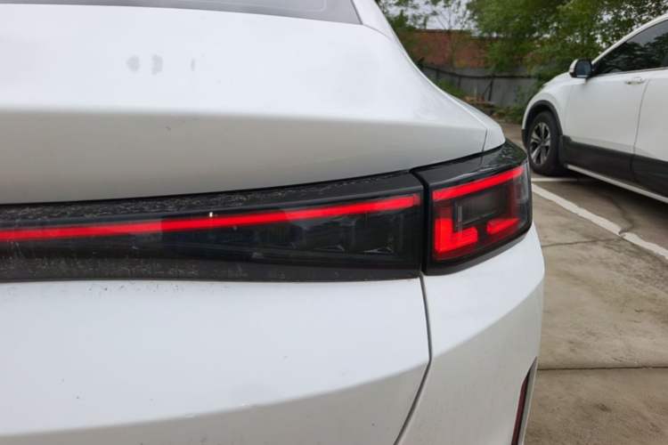 Used CHANGAN NEVO A05 2025 Truly Delicious Edition 145 Beyond-Grade Version Right Rear Taillight