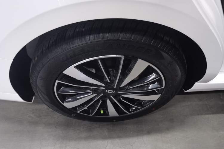 Used CHANGAN NEVO A05 2025 Truly Delicious Edition 145 Beyond-Grade Version Right Rear Wheel Hub