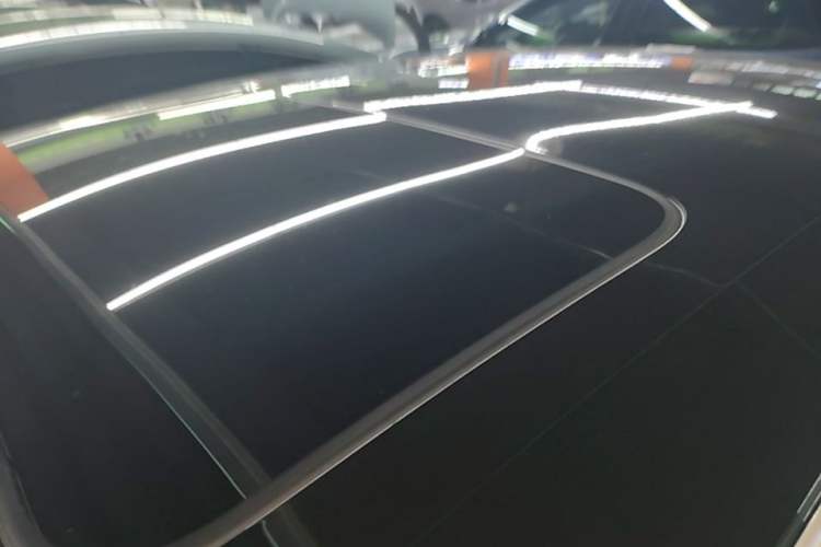Used CHANGAN NEVO A05 2025 Truly Delicious Edition 145 Beyond-Grade Version Roof