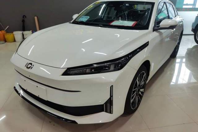 Used CHANGAN NEVO A05 2025 Truly Delicious Version 145 Excellence Edition