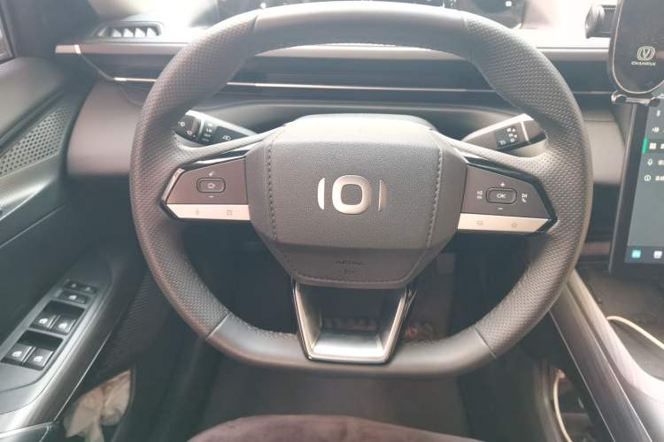 Used CHANGAN NEVO A05 2025 Truly Delicious Edition 145 Beyond-Grade Version Steering Wheel