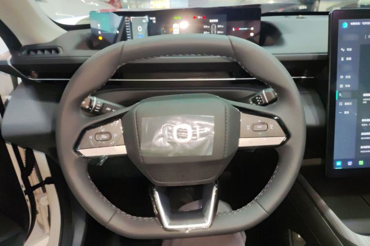 Used CHANGAN NEVO A05 2025 Truly Delicious Version 145 Excellence Edition Steering Wheel