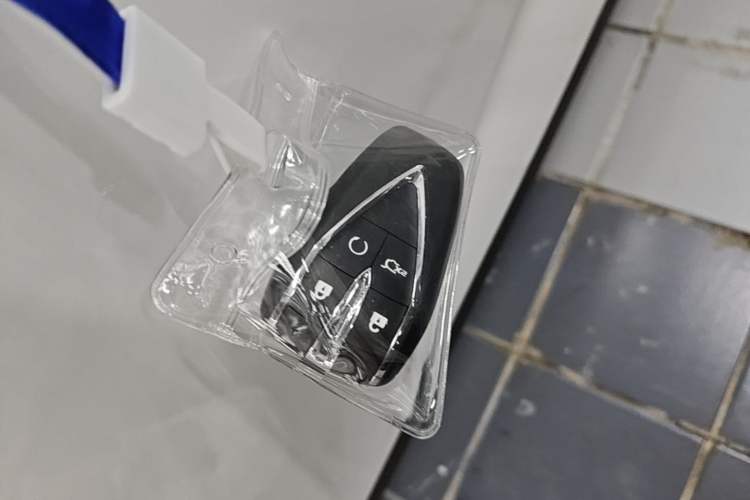 Used CHANGAN NEVO A05 2025 Truly Delicious Edition 145 Beyond-Grade Version Vehicle Key