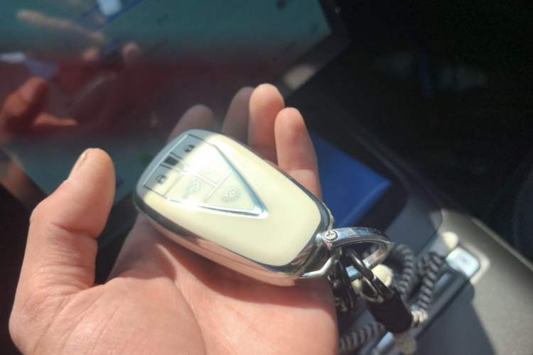 Used CHANGAN NEVO A05 2025 Truly Delicious Edition 70 – Beyond Excellence Vehicle Key