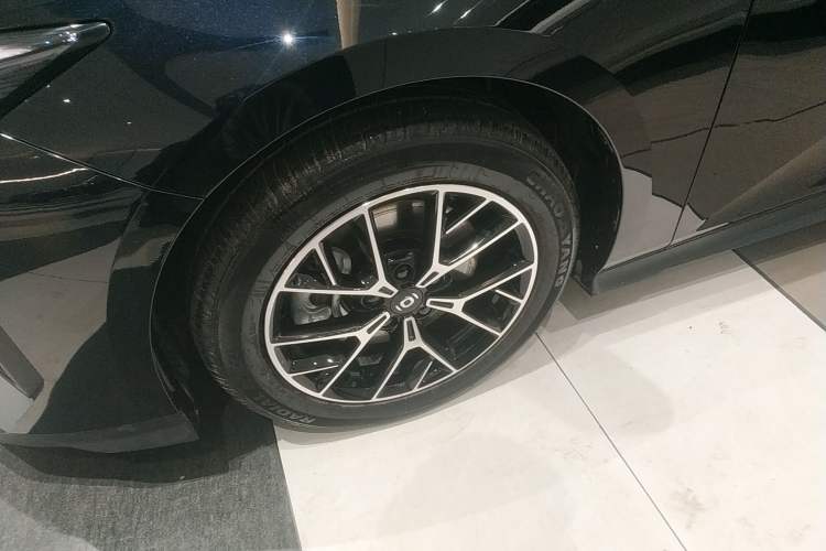 Used CHANGAN NEVO A06 2023 Base Model Exterior 7