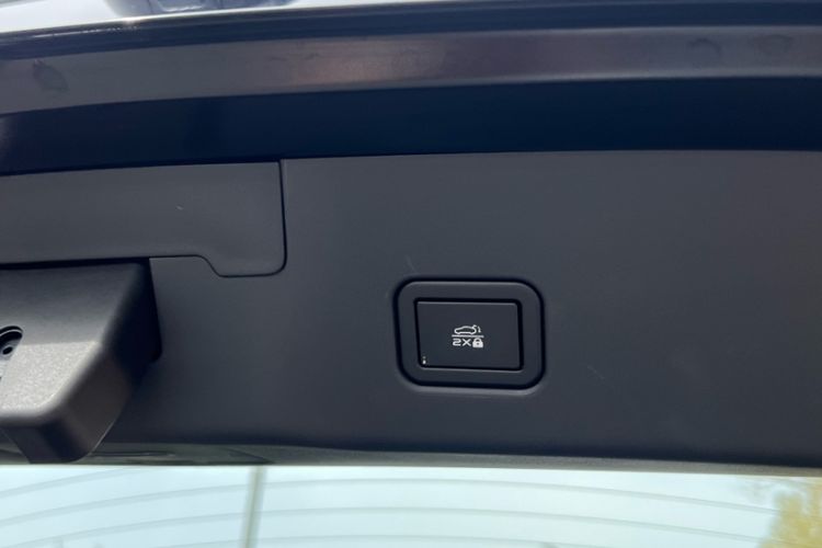 Used CHANGAN NEVO A06 2023 Base Model Interior 8