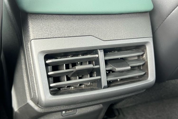 Used CHANGAN NEVO A06 2023 Base Model Interior 9