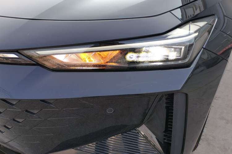 Used CHANGAN NEVO A06  Left Front Headlight