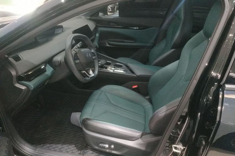 Used CHANGAN NEVO A06 2023 Base Model Left Front Seat