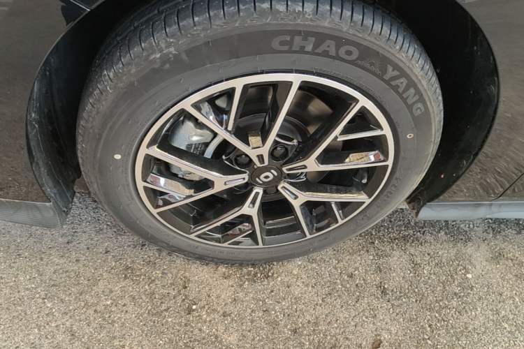 Used CHANGAN NEVO A06 2023 Base Model Left Front Wheel Hub