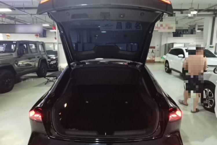 Used CHANGAN NEVO A06 2023 Supreme Model Trunk