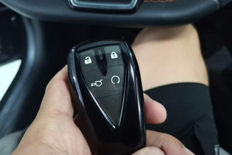 Used CHANGAN NEVO A06 2023 Supreme Model Vehicle Key